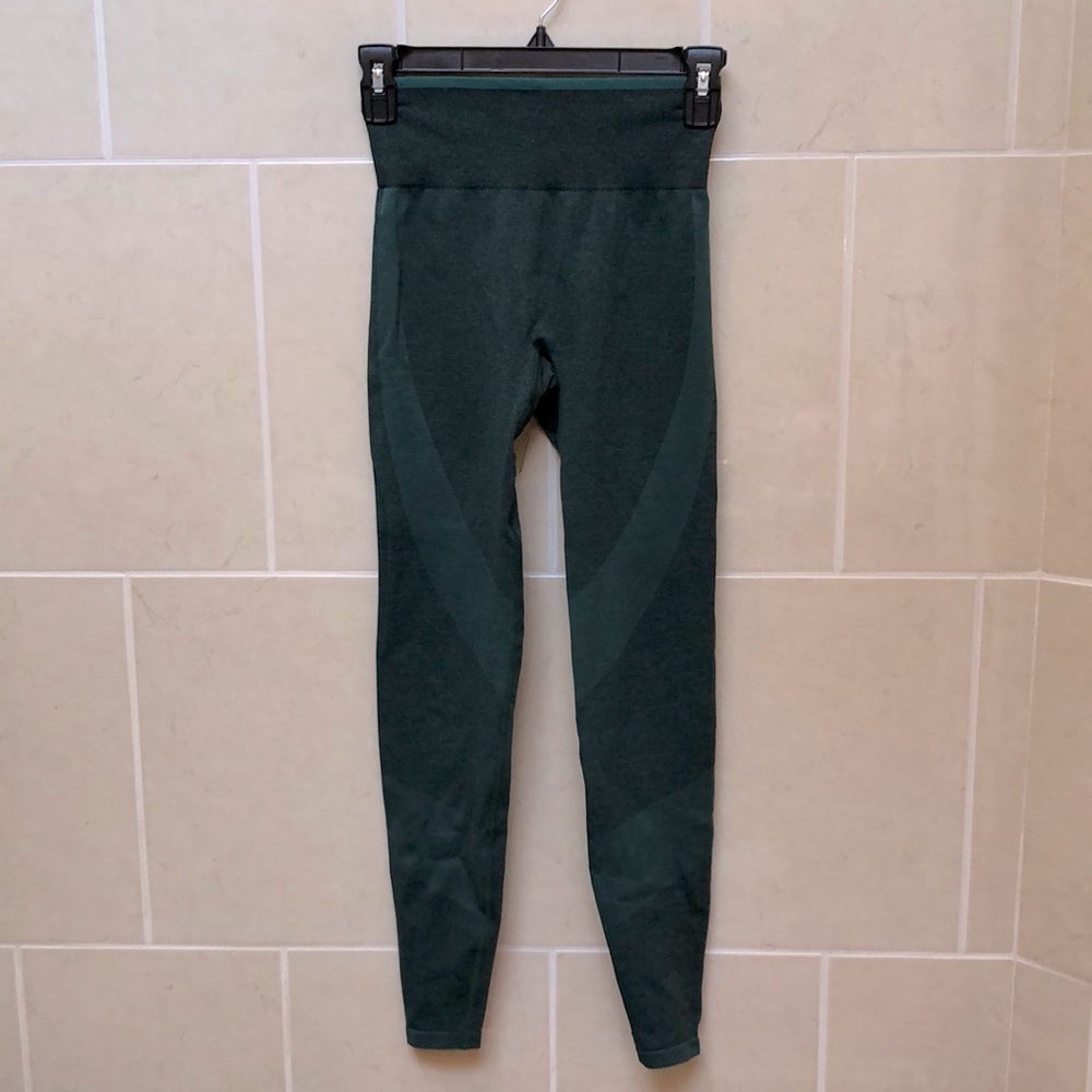 Victoria’s Secret PINK Seamless Leggings Marled Green Sz XS
